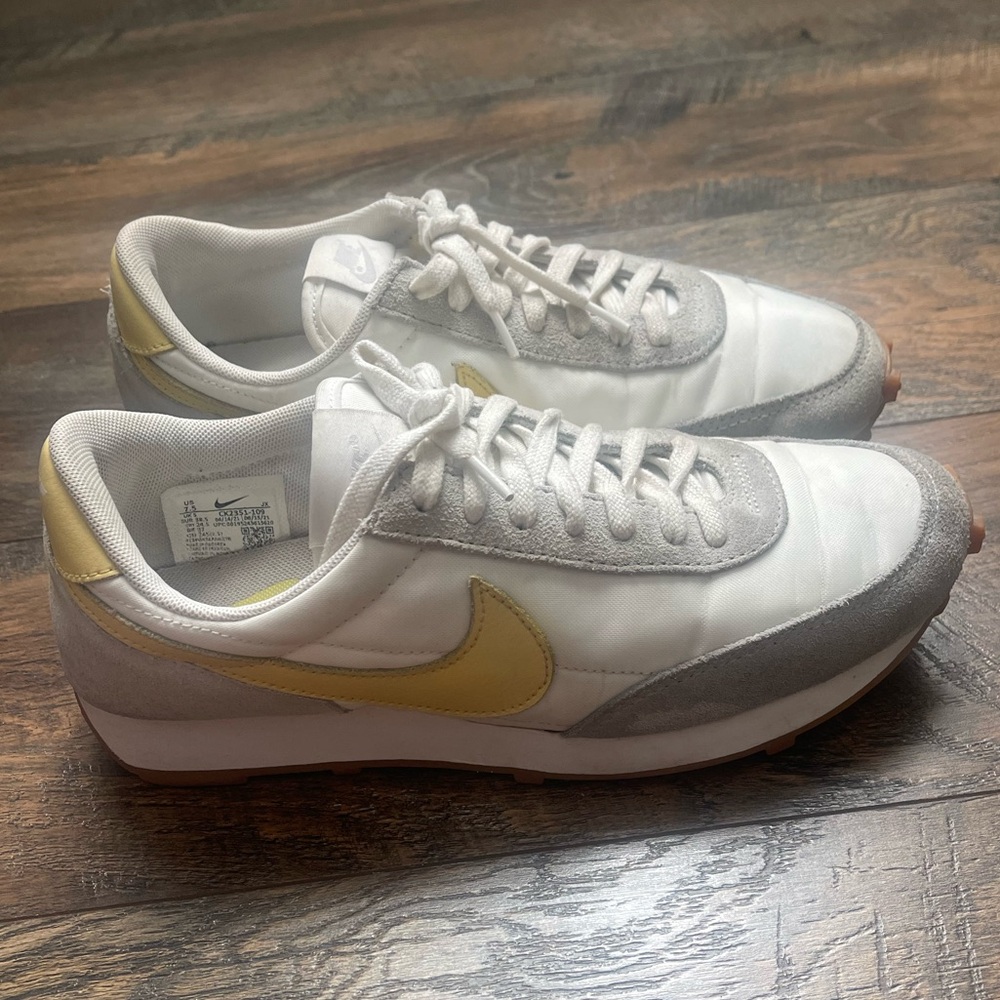 Nike Daybreak